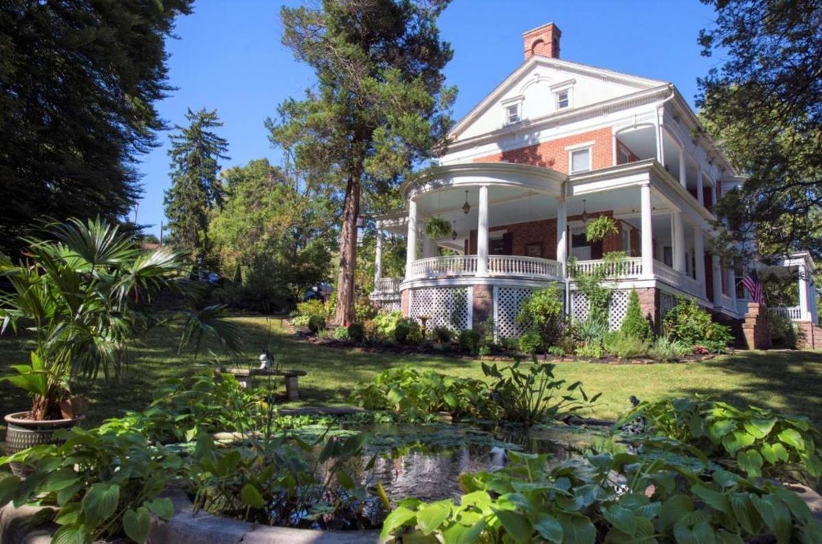 The Emig Mansion Bed & Breakfast York Ngoại thất bức ảnh
