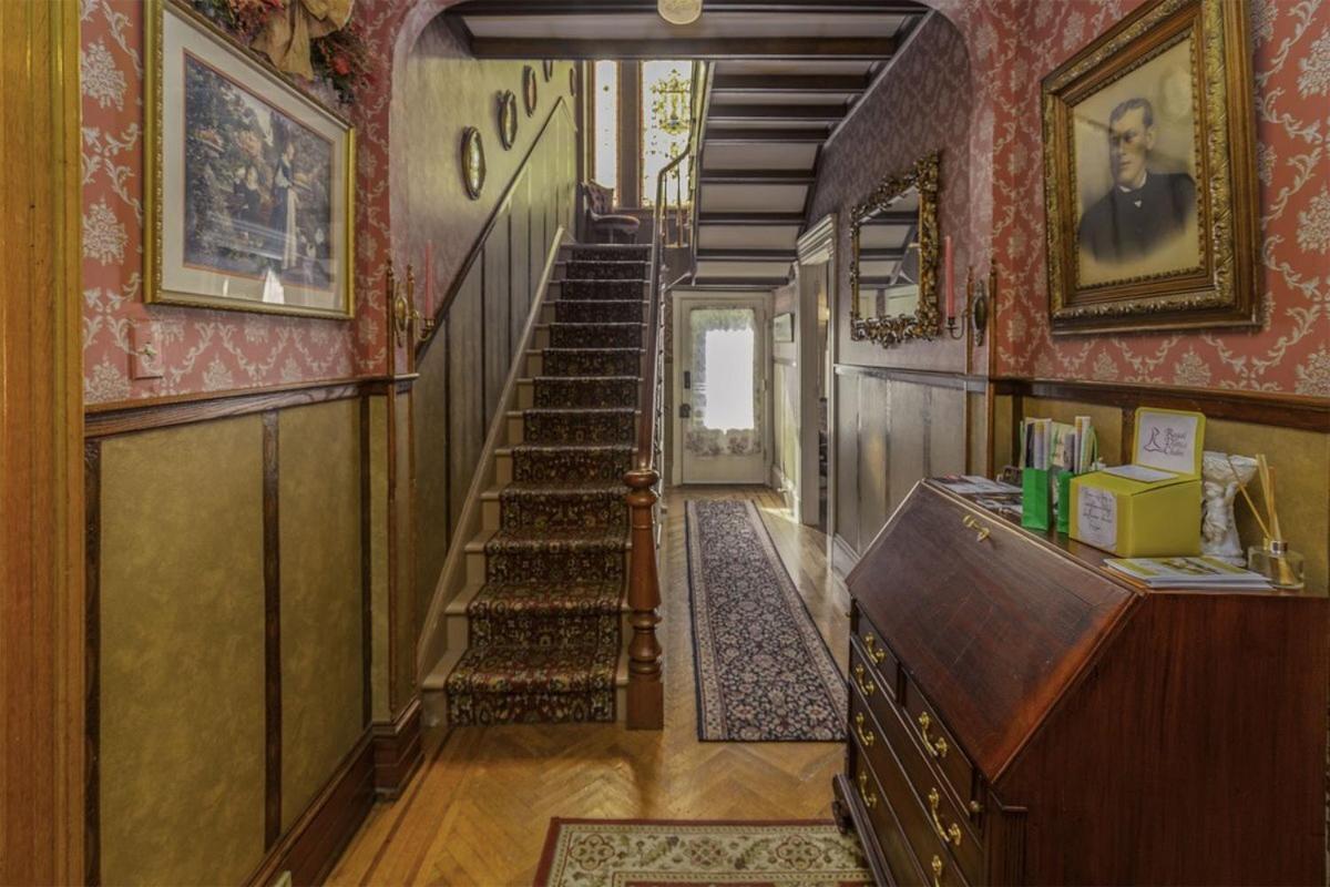 The Emig Mansion Bed & Breakfast York Ngoại thất bức ảnh